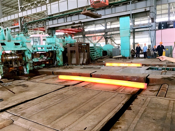 軋鋼生產(chǎn)設(shè)備